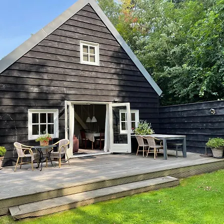 Oostdijk Apartament *